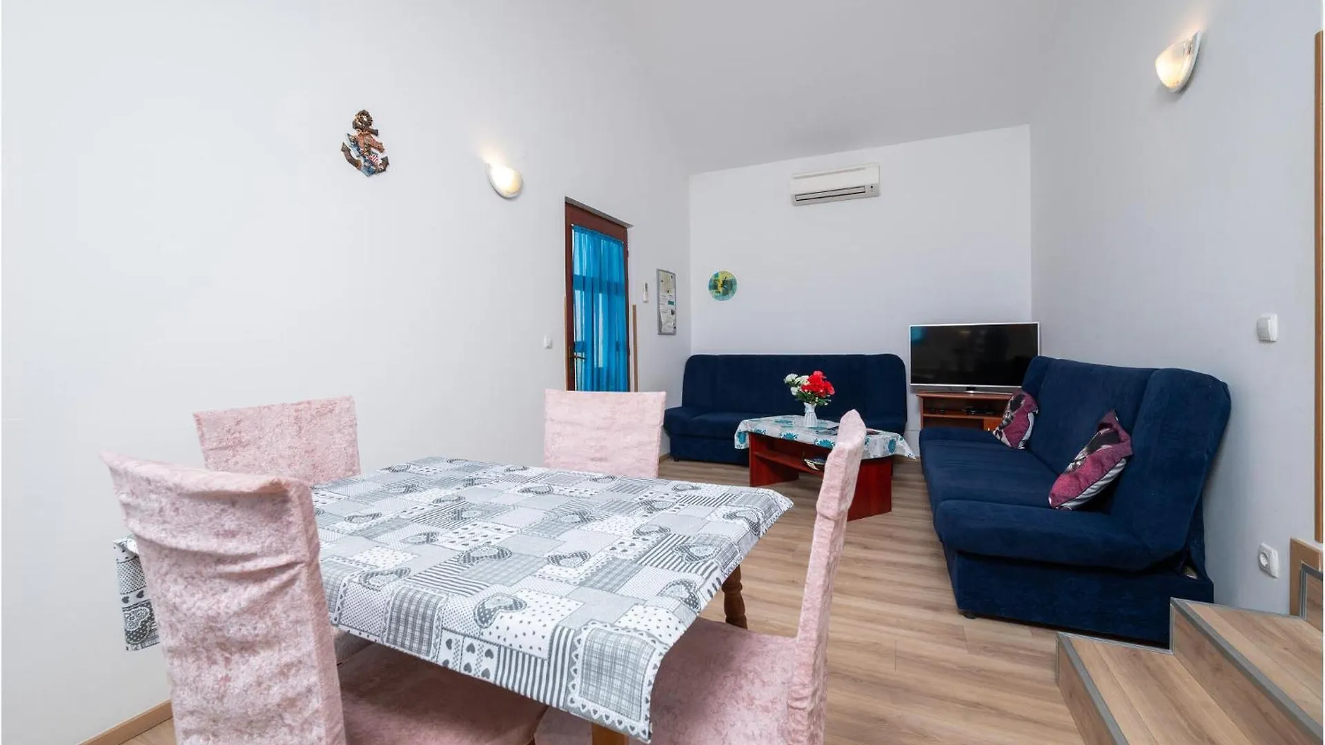 Awesome Apartment In Pula With Wifi Valdebek 0*,  Horvátország